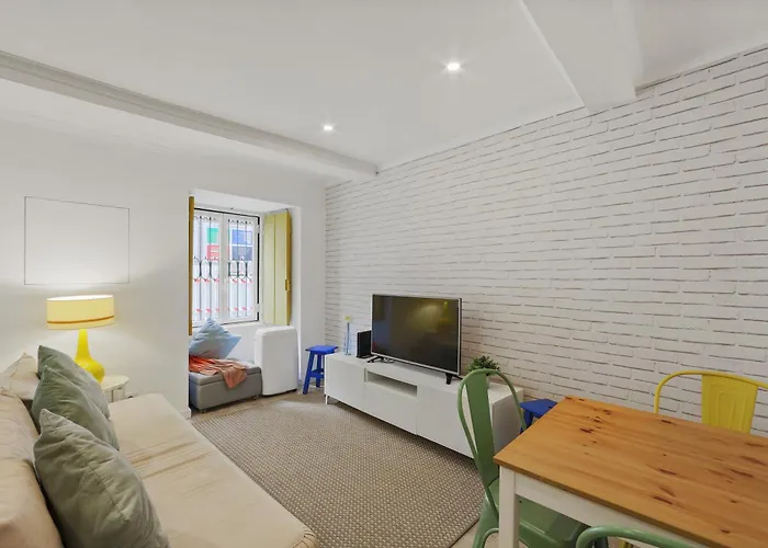 Furnished Sao Bento 1 Bedroom 1Ba Apt